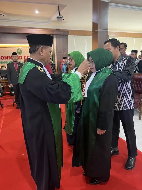 Pelantikan Dan Pengambilan Sumpah Jabatan Ketua Pengadilan Agama